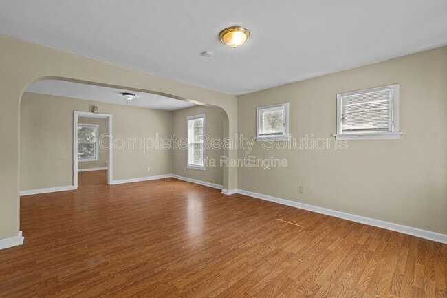 Building Photo - 7157 Garesche Ave