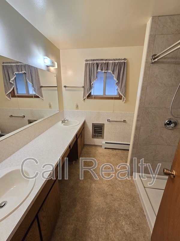 Building Photo - 4023 N Argonne Rd