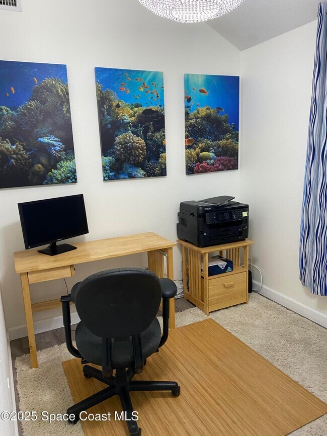 Building Photo - 781 Sunset Lakes Dr