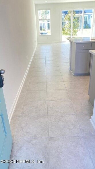 Building Photo - 55 Fieldfare Ln