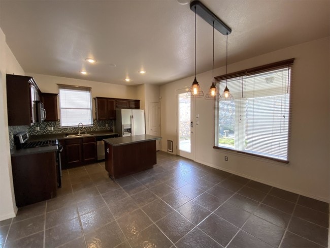 Building Photo - 12564 Western Gull Dr