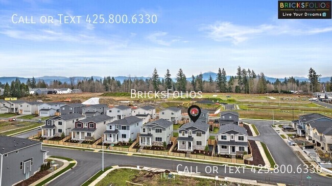 Building Photo - 5035 86th Ave NE