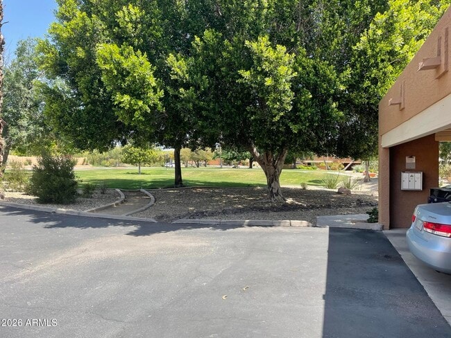 Building Photo - 10431 North 11th St