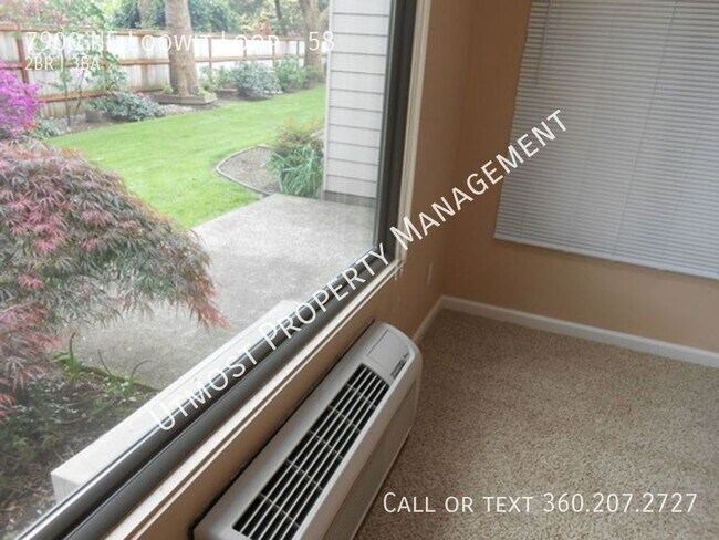 Building Photo - PERFECT FOR ROOMMATES: Spacious 2 x 2.5 To...