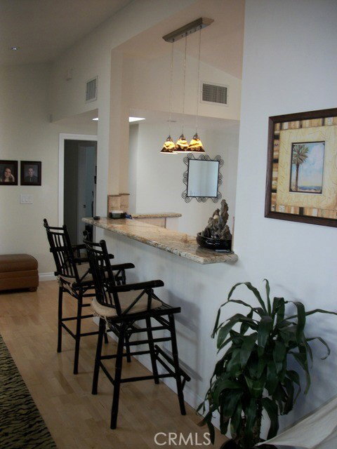 Building Photo - 302 Princeton Dr