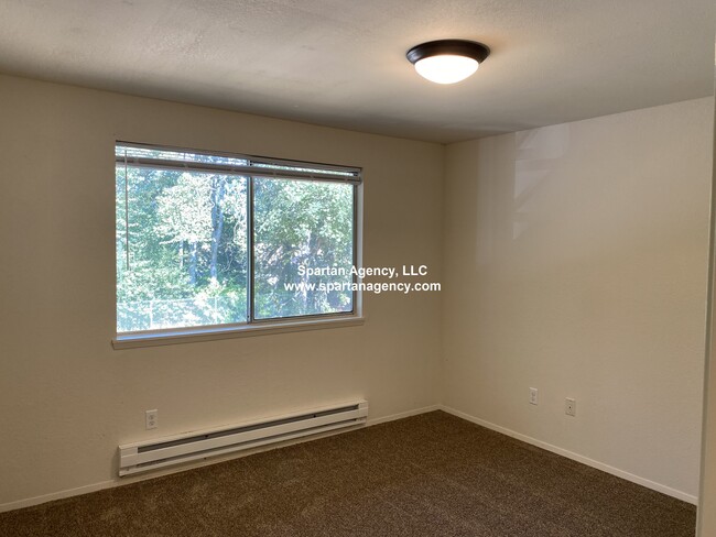 Building Photo - 10416 29th St E