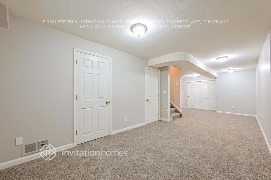 Building Photo - 19471 E Navarro Dr