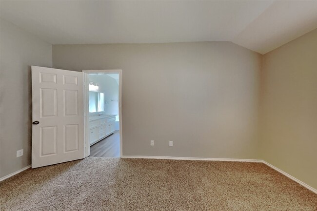 Building Photo - 20610 Tulip Blossom Ct