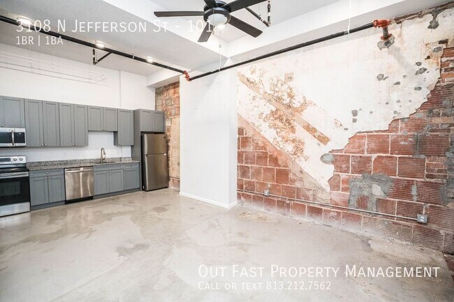 Building Photo - 3108 N Jefferson St