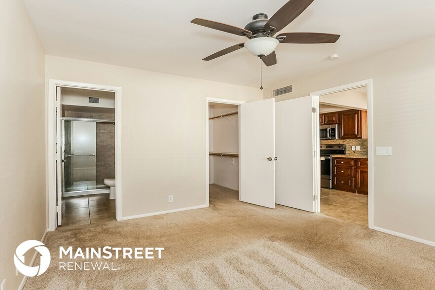 Building Photo - 510 E Marco Polo Rd