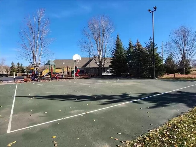 Building Photo - 15119 Fanning Dr N