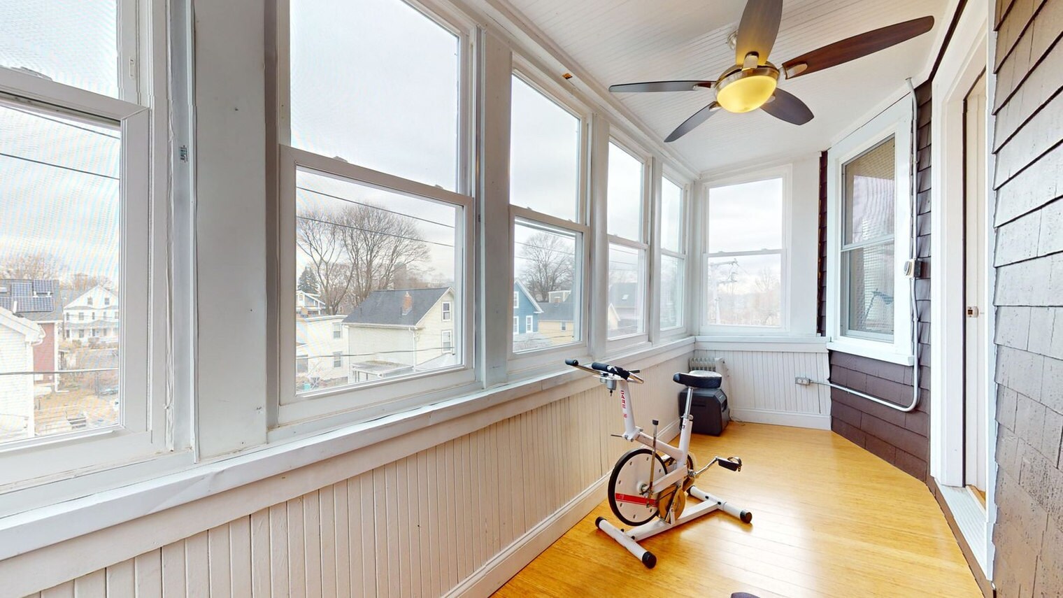 Building Photo - 28 Clay St