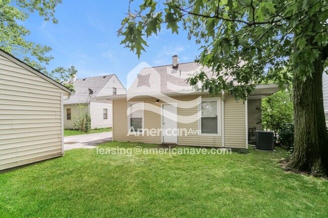 Building Photo - 19209 Cherrywood Ln