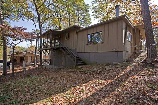 Building Photo - ***33 Sheneman Drive***