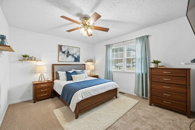 Building Photo - 2210 County Rd 769B