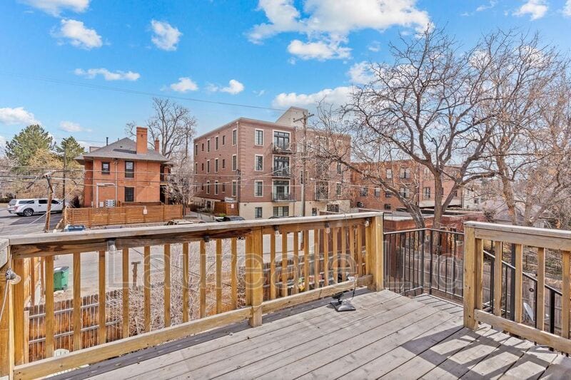 Building Photo - 1152 N Emerson St