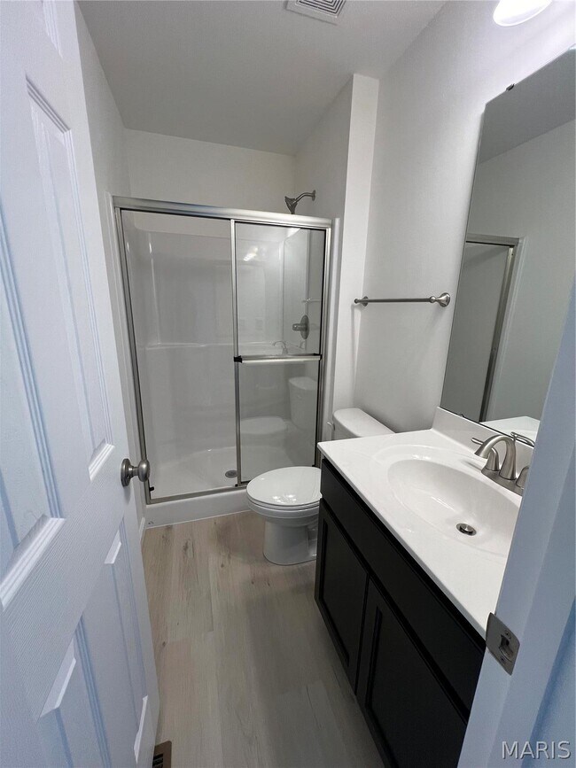 Building Photo - 160 Rivers Edge Dr
