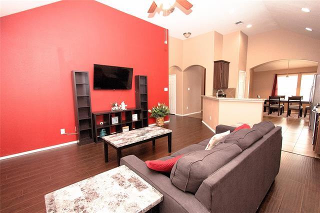 Building Photo - 1405 Villa Paloma Blvd
