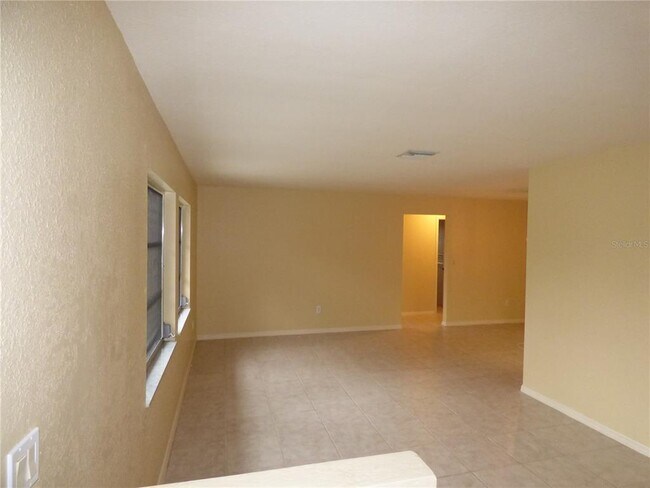 Building Photo - 22221 Little Falls Ave