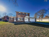 Building Photo - 623 Mason St