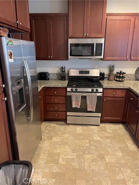 Building Photo - 16001 Chase Rd