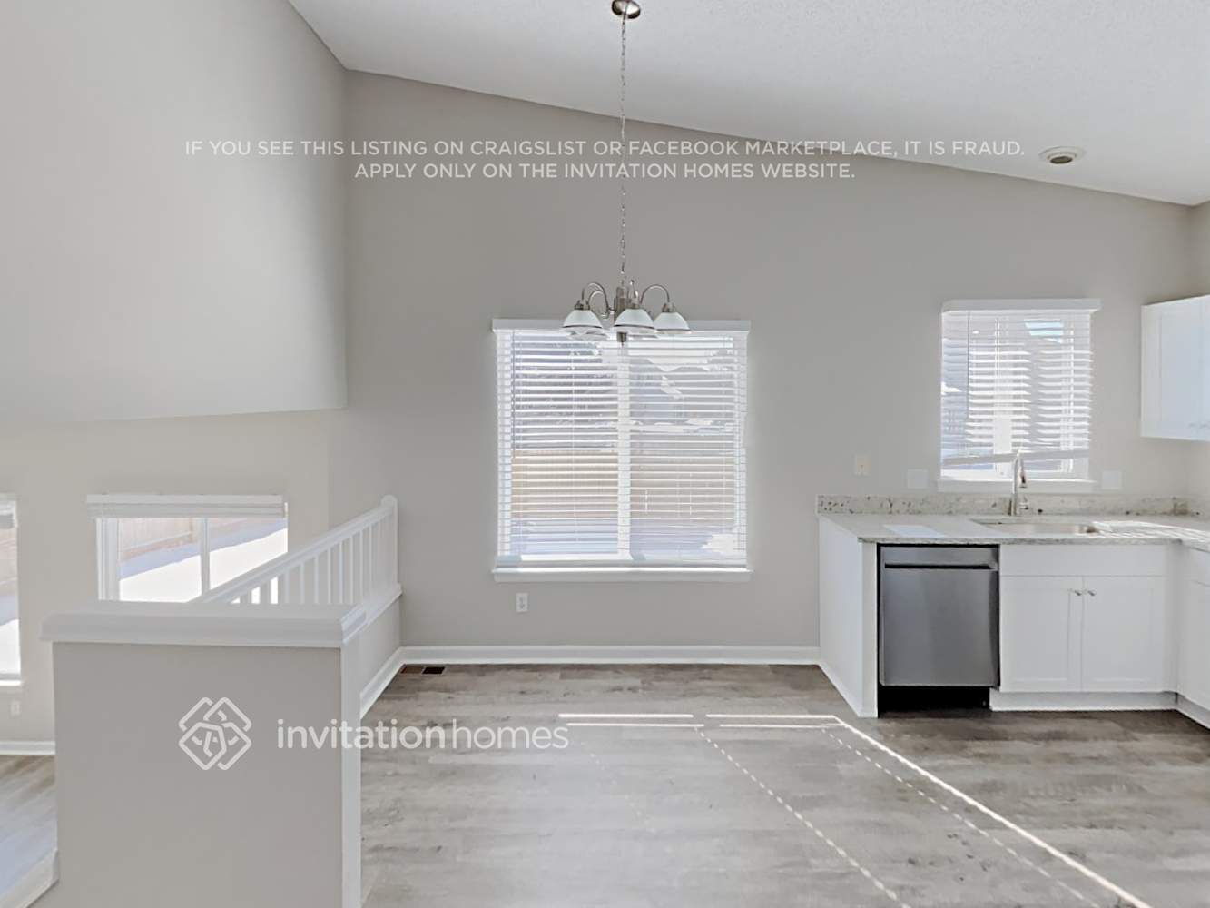 Building Photo - 3544 S Ceylon Way