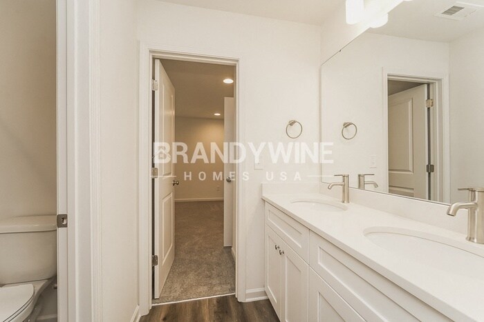 Building Photo - 8540 Starnes Randall Rd