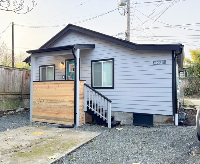 Building Photo - 3221 Beacon Ave S