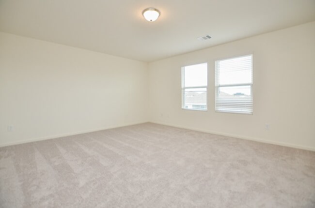 Building Photo - 1025 Long Bay Ct