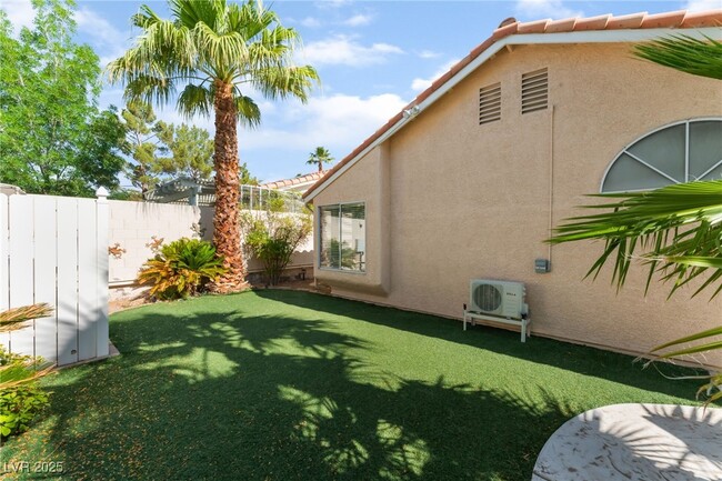 Building Photo - 8233 Arch Bay Ln