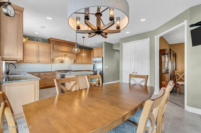 Building Photo - 3110 Windsor Ave