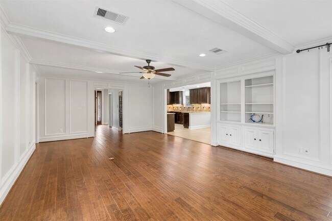 Building Photo - 16210 Chipstead Dr