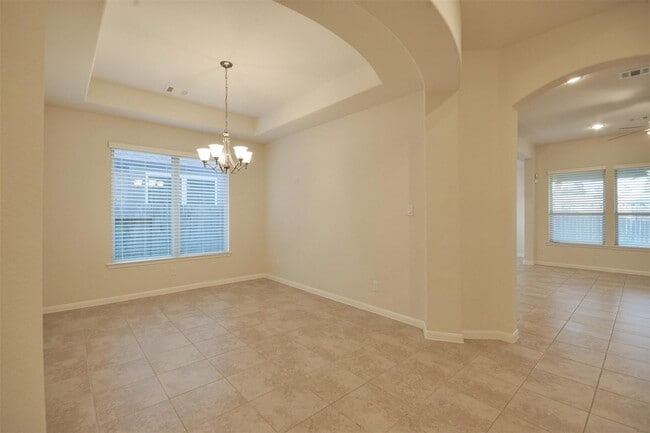 Building Photo - 3643 Cottage Pines Ln