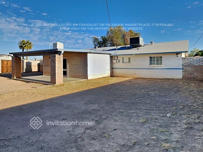 Building Photo - 3702 W Vista Ave