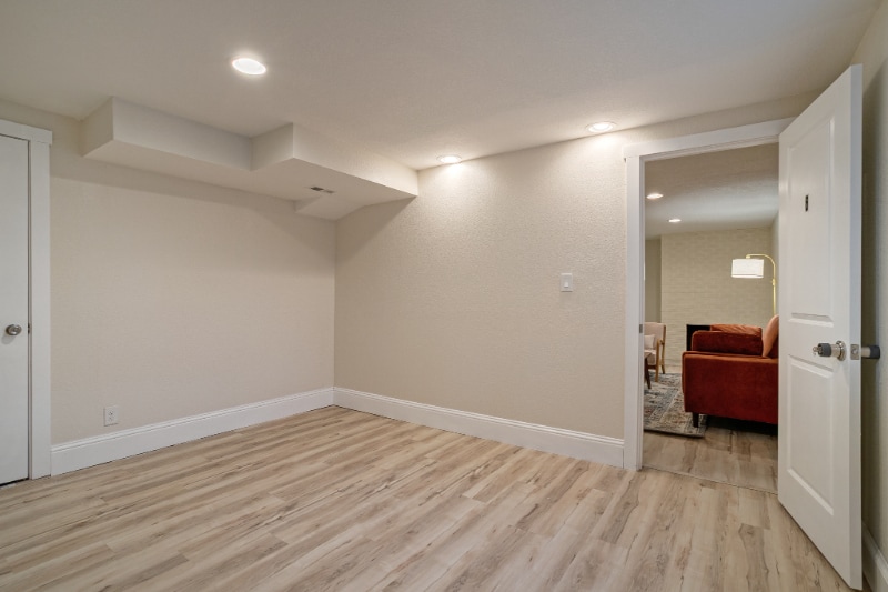 Building Photo - 10490 W Dakota Ave