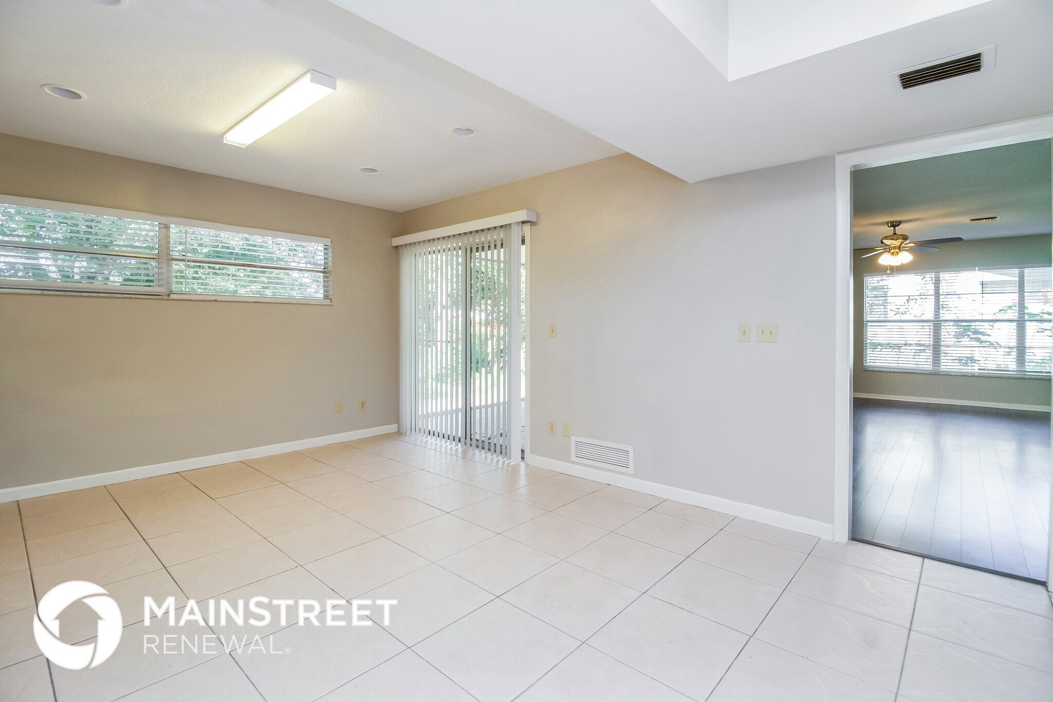 Building Photo - 738 Preble Ave