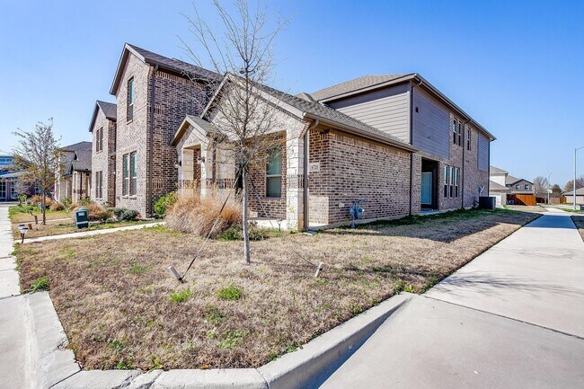 Building Photo - 6721 Farsight Dr
