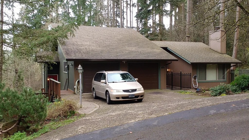 Building Photo - 2736 Timberline Dr