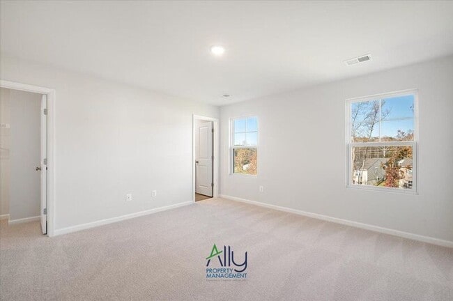 Building Photo - 54 Sophie Kathryn Dr