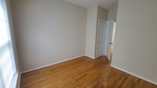 Building Photo - Stunning and Spacious 5 Bed 4 Bath Colonial Home With A 2-Car Garage In Bailwick