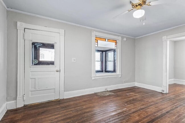Building Photo - 2349 Ferrant Pl