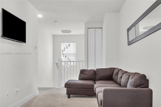 Building Photo - 7314 Estero Dr