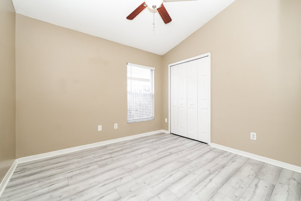 Building Photo - 6719 Summer Cove Dr