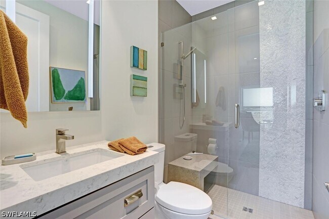 Building Photo - 255 Barefoot Beach Blvd