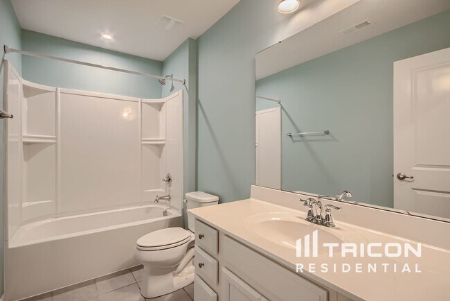 Building Photo - 1302 Harkey Creek Dr
