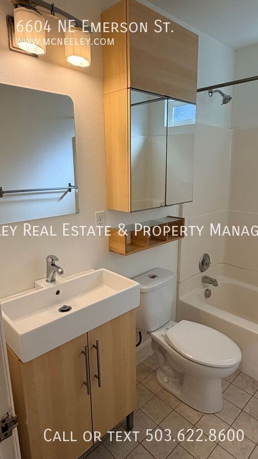 Building Photo - 6604 NE Emerson St