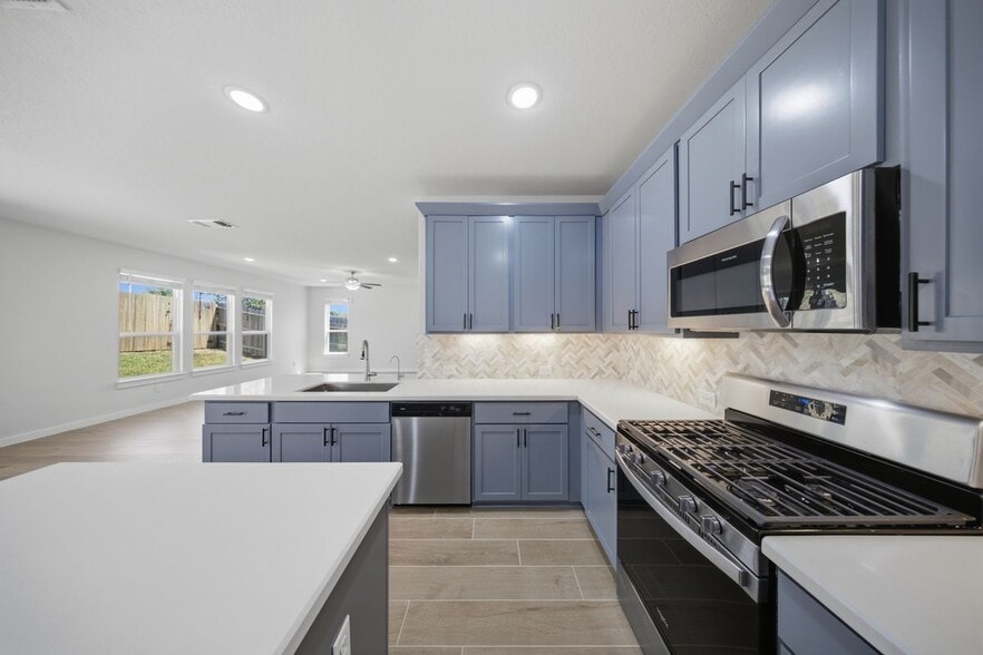 Building Photo - 8007 Chasemont Ct