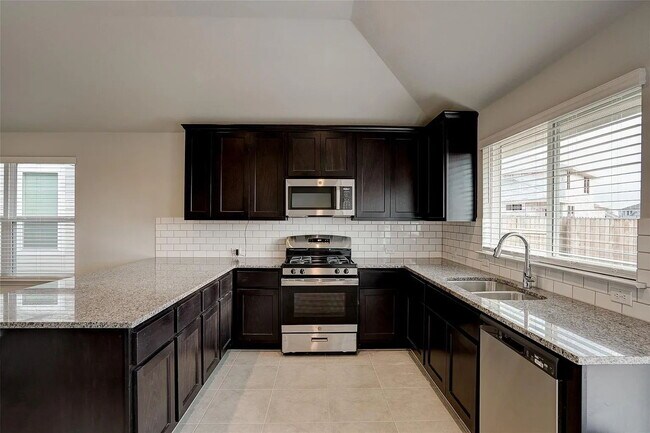 Building Photo - 171 White Dunes Dr