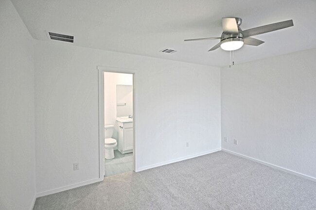 Building Photo - 3805 Swift Fox Rd