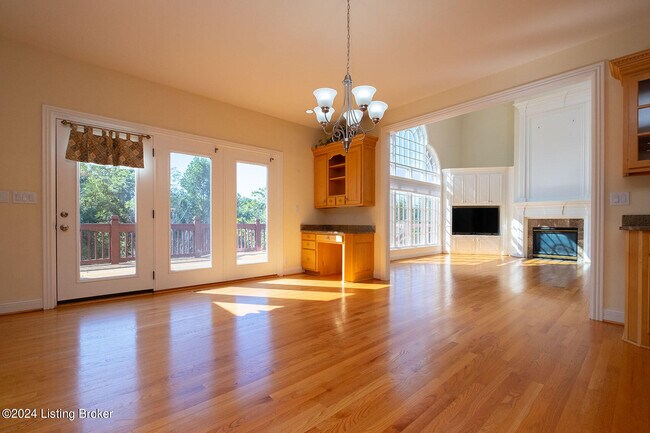 Building Photo - 3003 Glenhill Ct